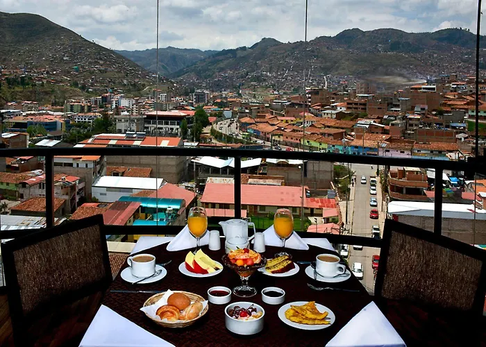 Polo 3* Cusco